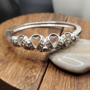 B2633 openwork vintage estate hinge crystal‎ bling bracelet